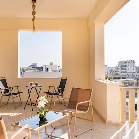 Ani's Stylish W Terrace In * 拉纳卡
