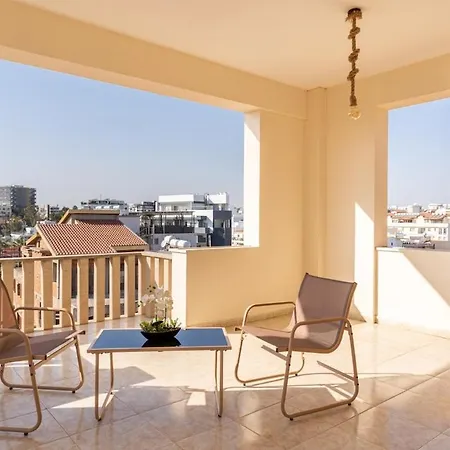 Ani's Stylish W Terrace In Apartamento